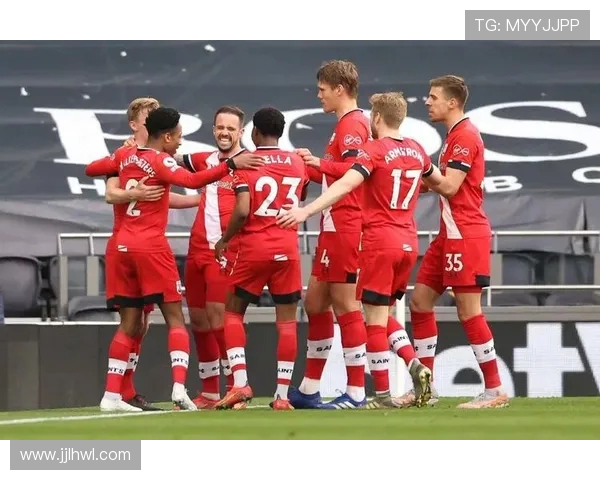 全球总决赛积分榜更新FPX以72分稳居第一名位置