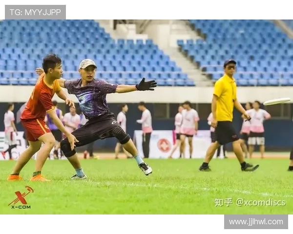 深圳飞盘队在世界攀岩锦标赛中的技术表现分析与点评