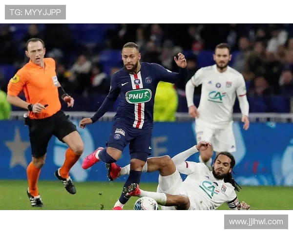 内马尔赛季第五次受伤巴黎欧冠前景堪忧球队能否应对挑战