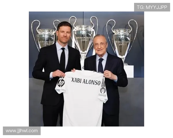 哈维阿隆索退役后新篇章将执教皇马青年队助力未来星辰 哈维阿隆索退役后新篇章将执教皇马青年队助力未来星辰